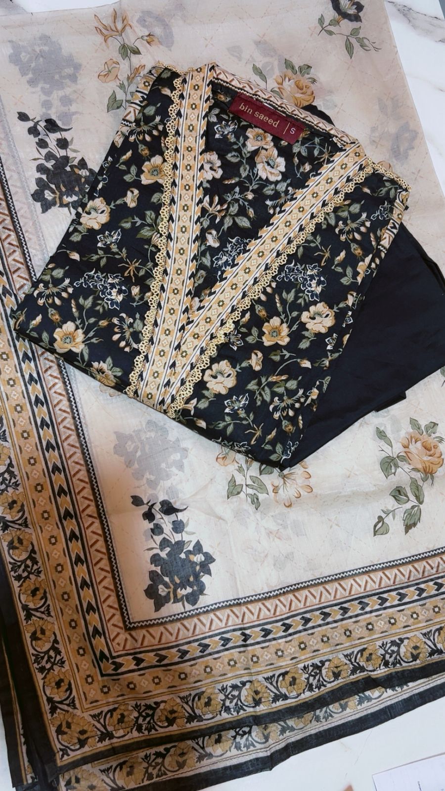 Binsaeed 3 Piece Lawn Stitch